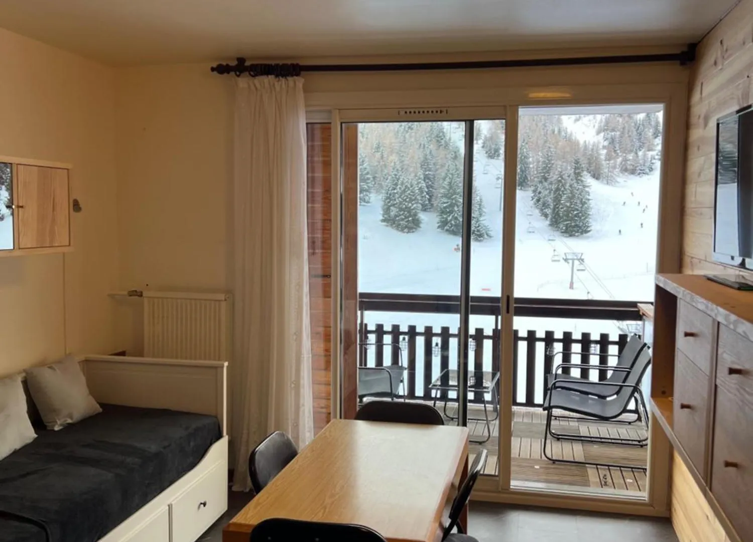 Studio Aux Pieds Des Pistes Et Des Commerces Le Devoluy 0*,